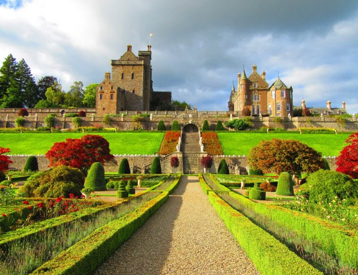 Drummond Castle Gardens, United Kingdom